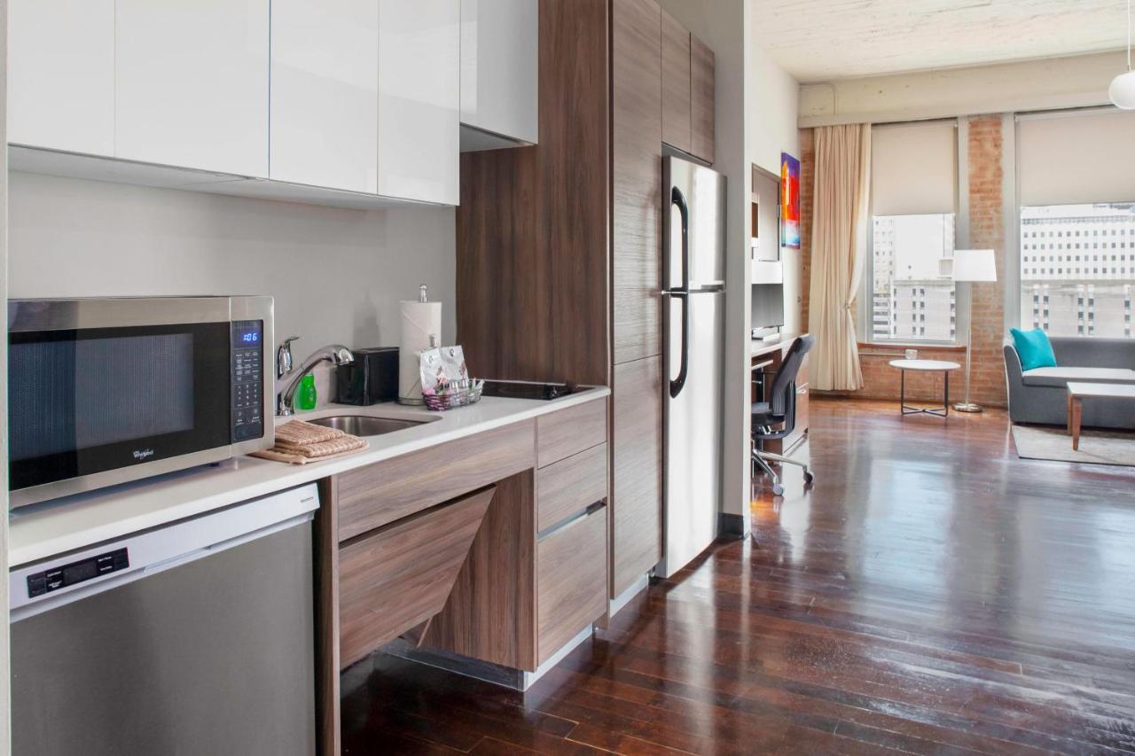Towneplace Suites By Marriott Dallas Downtown Eksteriør billede