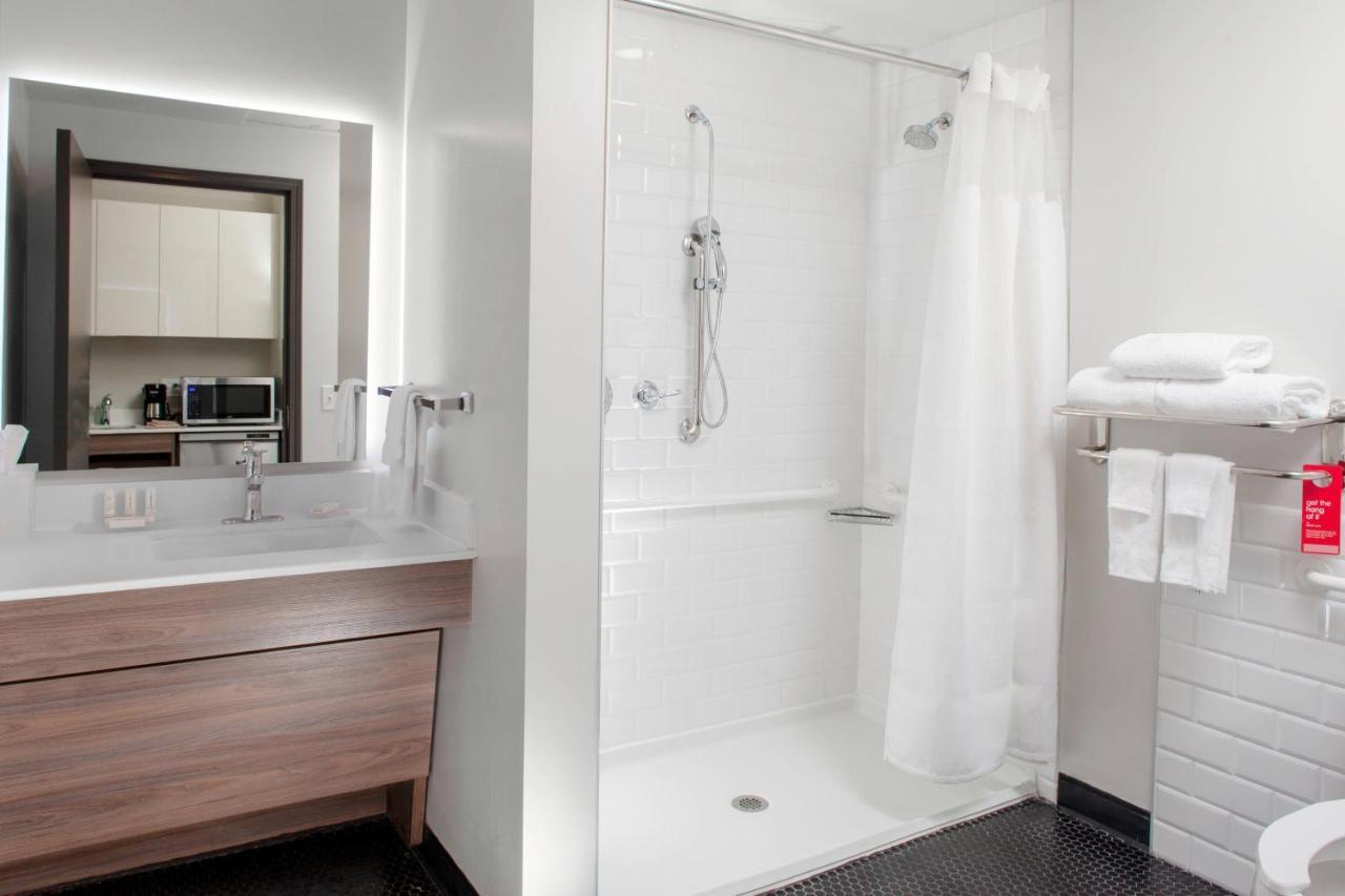 Towneplace Suites By Marriott Dallas Downtown Eksteriør billede