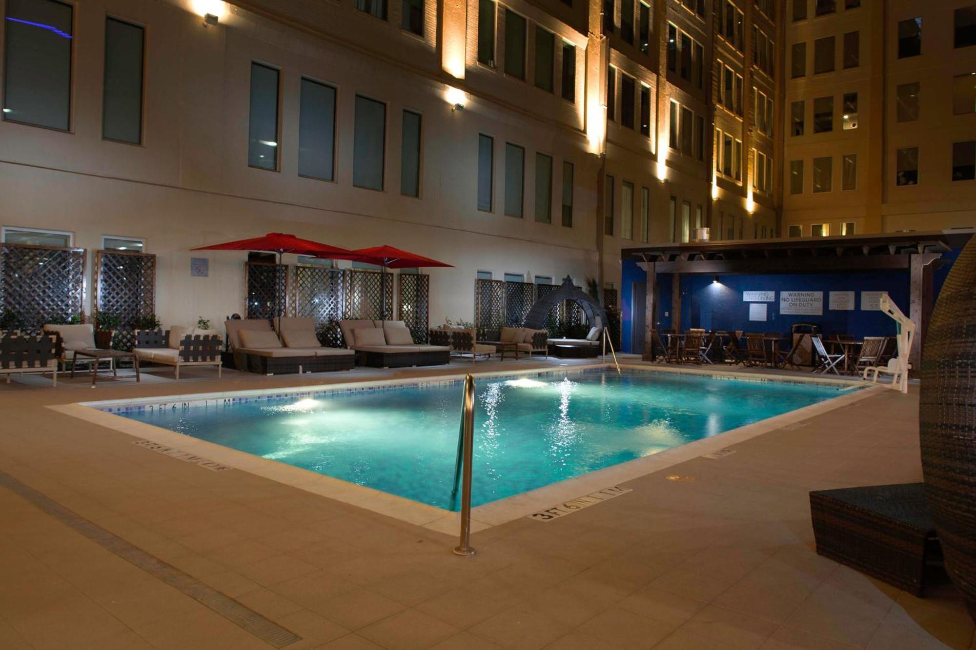 Towneplace Suites By Marriott Dallas Downtown Eksteriør billede
