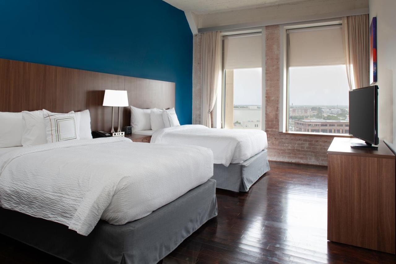 Towneplace Suites By Marriott Dallas Downtown Eksteriør billede